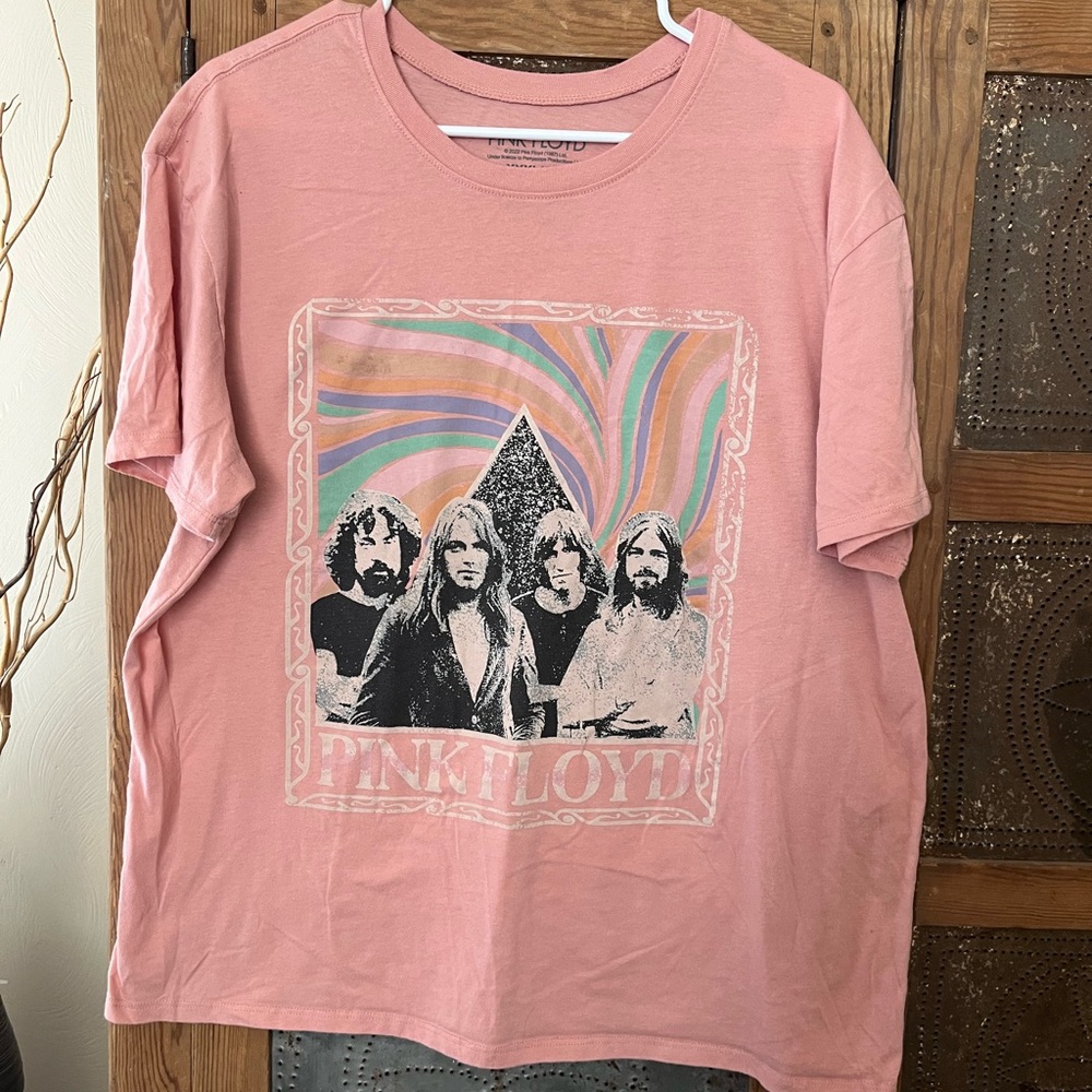 Pink Floyd Peach Tee